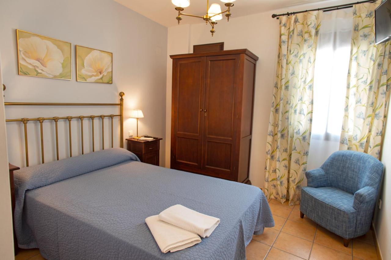 Hostal Rural Zahara زاهارا دي لا سييرا المظهر الخارجي الصورة