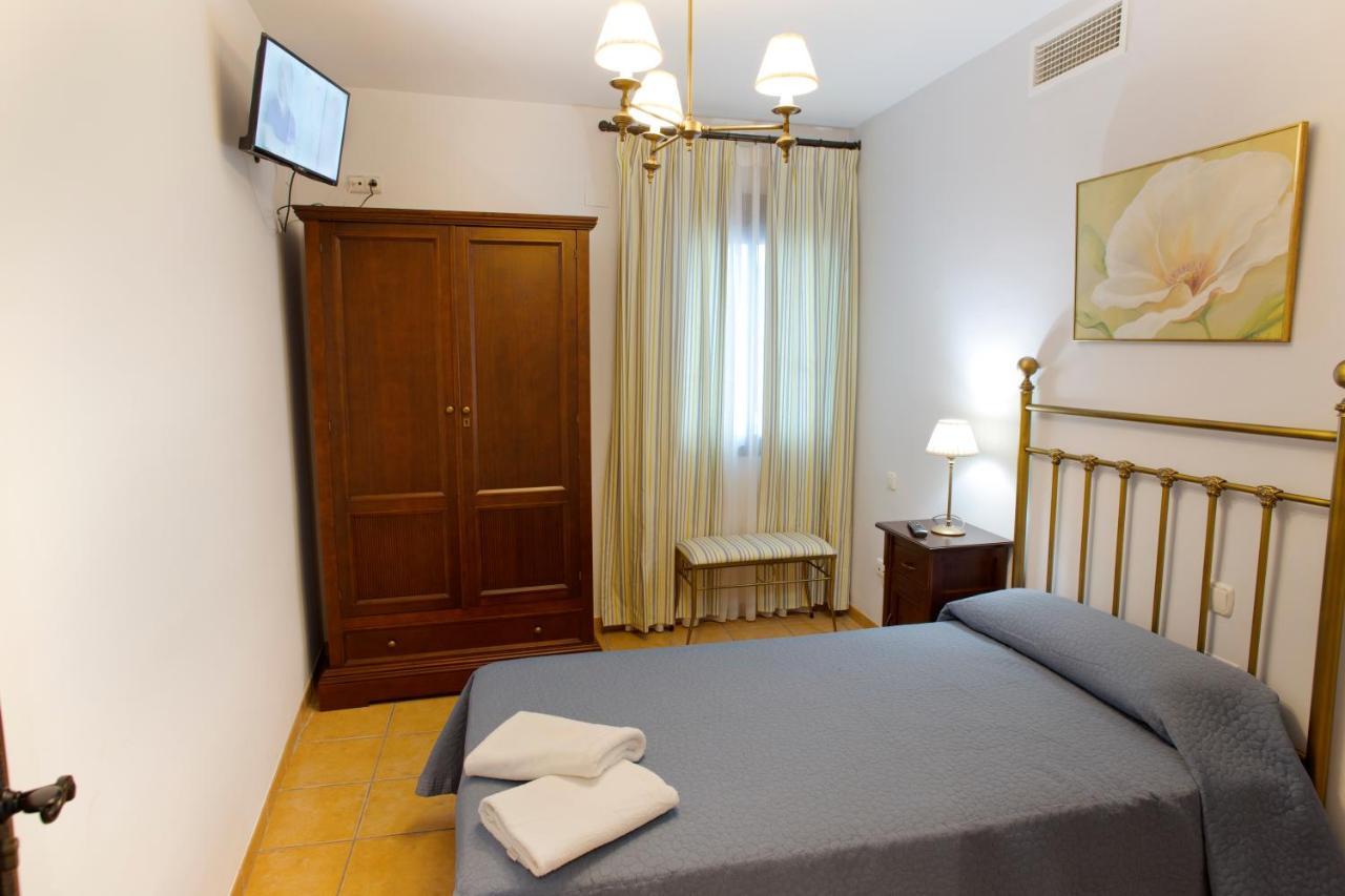 Hostal Rural Zahara زاهارا دي لا سييرا المظهر الخارجي الصورة