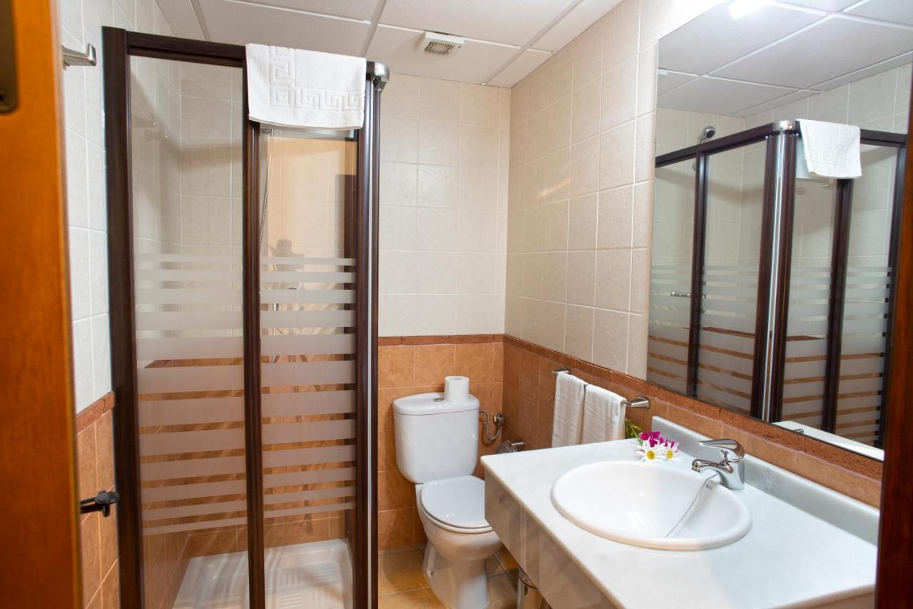 Hostal Rural Zahara زاهارا دي لا سييرا المظهر الخارجي الصورة